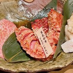 やきにく 飛牛 - 