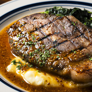 がっつり食べたい方にお勧め！お肉料理多数ございます！