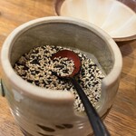 かつ富士 - ゴマは白黒混合　取り放題♪
