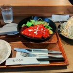 Tomiduka Shokudou - ポークチャップ定食　1200円