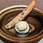 JAM17 DINING - 氷冷2年熟成ジャガイモとパルミジャーノ・レッジャーノのフォーム(プレミアムディナーコース)