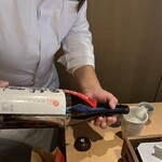 Shibuya Fugu Tatsu - 全国の銘酒が揃います。最後だからとなみなみ注いでくださりました(*´v`*)酒飲みがバレた！？