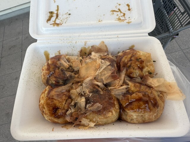 PAKU PAKU Kitatsumori Ten - Kizugawa/Takoyaki (Octopus balls