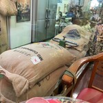 レンレンコーヒー - 焙煎場