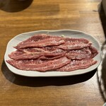 炭火焼肉ホルモンさわいし - ツラミ