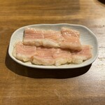 炭火焼肉ホルモンさわいし - シマチョウ