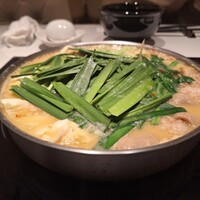 博多もつ鍋 やま中 博多店 - もつ鍋（みそ味）