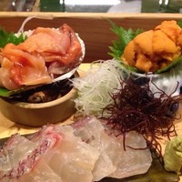 やまと 楽 - 赤貝 雲丹 鯛の昆布〆