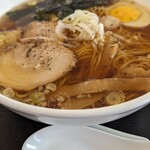 ラーメンレストラン ぐるめん - らーめん アップ(2023年12月9日)