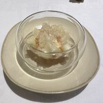 フランス料理研究室 アンフィクレス - ❼お口直し
      福岡の冬柿とラ・フランス。