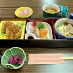 ニューサンピア埼玉おごせ - 料理写真:夕食