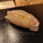 すし 良月 - ヒラメ