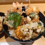 Tempura Tenkiyo - 穴子を移動させました