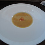 カフェ・ラ・ファミーユ - セットのスープ（ニンジンとカボチャ）