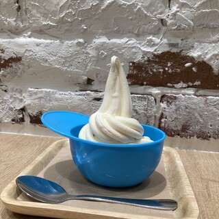 FIGHTERS DINING ROSTER_2