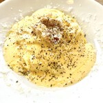 カフェ フオネ - 生ベーコンのカルボナーラ