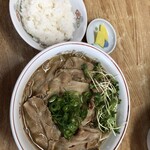 Takechan Ramen - 肉入りラーメン中　ライス