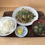 はま長 - ニラ炒め定食(ご飯大盛り)