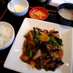 祥龍刀削麺荘 - ご飯