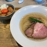 宍道湖しじみ中華蕎麦 琥珀 東京本店 - 