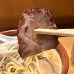 味噌っ子 ふっく - ギュギュっとしたチャーシューはドッシリ味