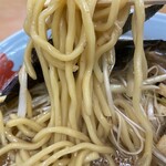 ラーメン山岡家 - 麺アップ