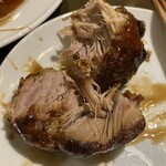 中国家常菜 燕郷房 - すぶたは肉の塊