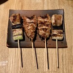 Nanba Yakitori Porc - ねぎま ¥280×2、せせり ¥250×2