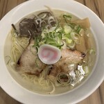 酒と麺 ～ときどき中華～ - 塩ラーメン