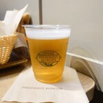 Furesshu Nesu Baga - 生ビール (マルエフ)、450円。