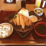Tonkatsu Katsugen - 満腹ランチ ¥950