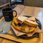 café 1886 at Bosch - 20231211旬野菜のサンドイッチ