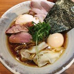 ジャパニーズ ラーメン 五感 - 