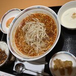 銀座 桃花源 - ビジネスランチ麺スペシャルセット2,000円　　酸辣湯麺