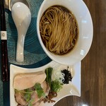 Noodle Dishes 粋蓮華 - 