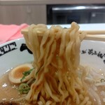 とんこつ愛があふれてる ラーメン とりこ - 