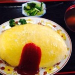 七福食堂 - 裏メニュー YSP矢沢スペシャル大盛 950円
            
            ニンニクたっぷりのライス。そして脂っぽくなくパクパク行けます！
            決して普通のオムライス大盛りではありません(＾ｰ^)ノ