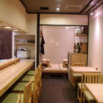 旬菜 みつや - ゆったり店内でおくつろぎください。