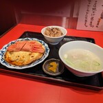 Bifun Tonso Ku Haya Chan - かに玉ビーフン定食　1,200円