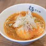 蕎麦うら山 - 海老塩ラーメン + 煮玉子☆