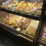 バックシュトゥーベ ツオップ - ショーケース