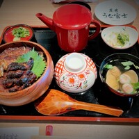炭焼うな富士 名駅店 - 