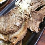 酒蔵 神田っ子 - まさに特大！まぐろのカマ煮