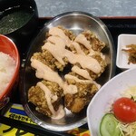 Ooita Karaage To Teppanyaki Katsuo - 