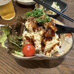 佳肴 わたなべ - ひそかに大人気のポテサラ　不思議なお味ですが旨いポテサラ。