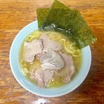 家系ラーメン まこと家 - 