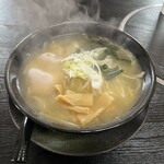 鈴や - 特上塩ラーメン(800円)