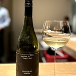 マンサルヴァ - ■トリニティ・ヒル　ギムレット・グラヴェルズ  2021
      ソムリエさんが、「すごいの見つけちゃいました！」と評するほどクオリティの高いシャルドネ。
      くどくない蜜っぽさ、優しい香ばしさ、繊細な酸が見事！