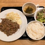 Baniku Baru Haneuma - 馬のしょうが焼き　お肉1.5倍