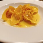 イル ニード デル パスト - カボチャとリコッタチーズのラヴィオリ